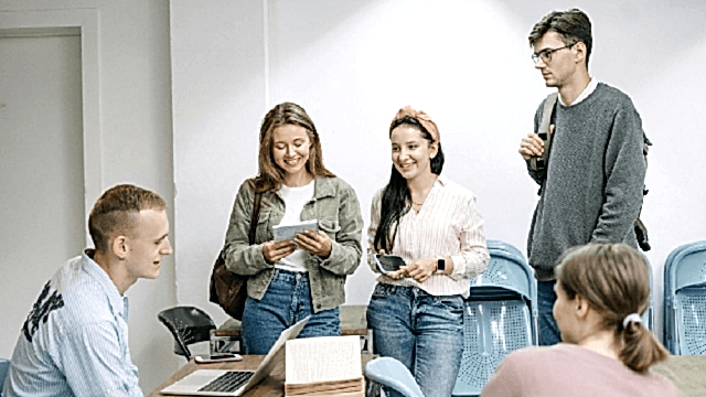 Dil Okulunda Başarılı Olmanın 10 Yolu