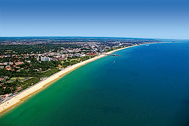 Bournemouth Dil Eğitimi